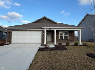 24453 Kercheval St, Sheridan, IN 46069