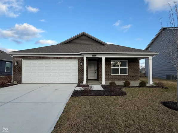24453 Kercheval St, Sheridan, IN 46069