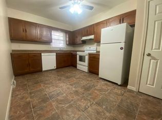 3032 County Line Rd, Saint Joseph, MO 64506