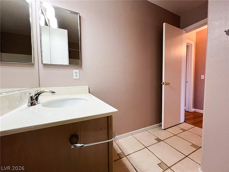 2100 Quarry Ridge St #207 — Photo 67