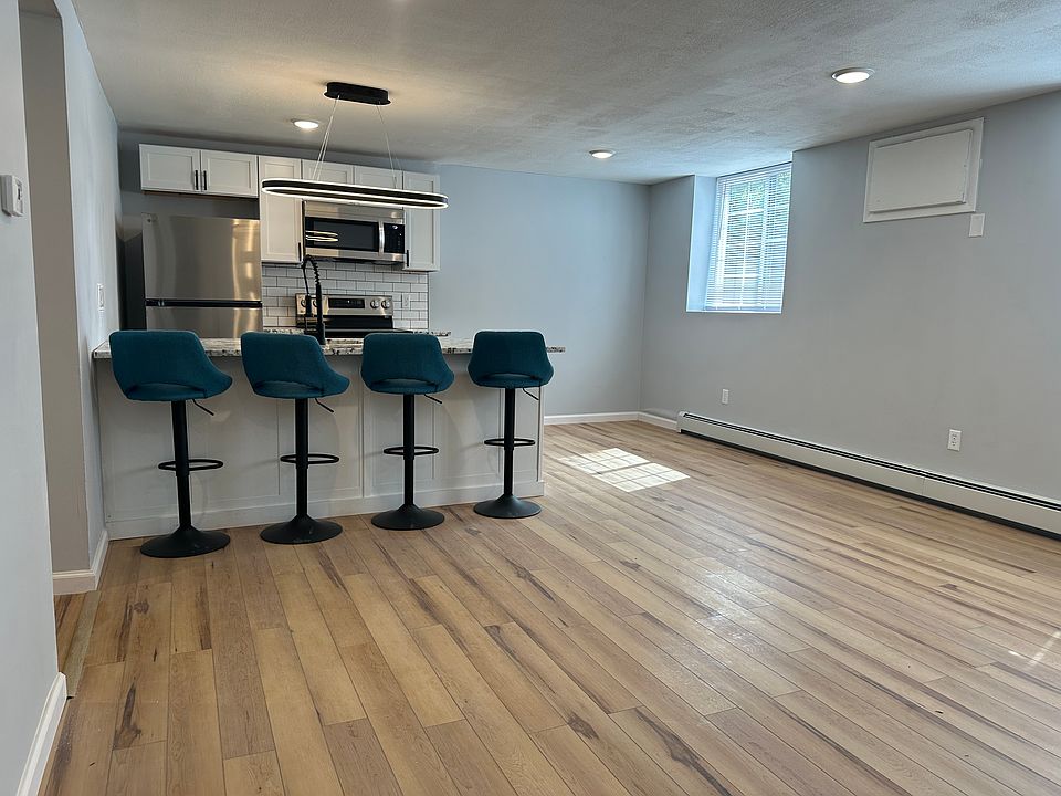 1st image of 319 Park St APT 2