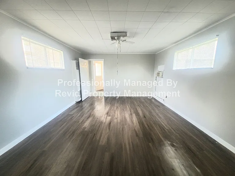 791 Maury — Photo 15