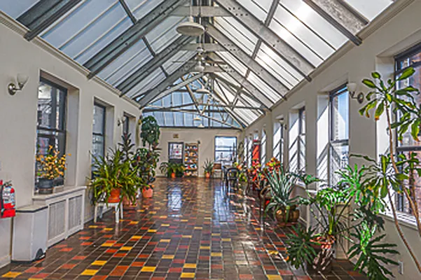 Rented by Maz Group NY | media 9