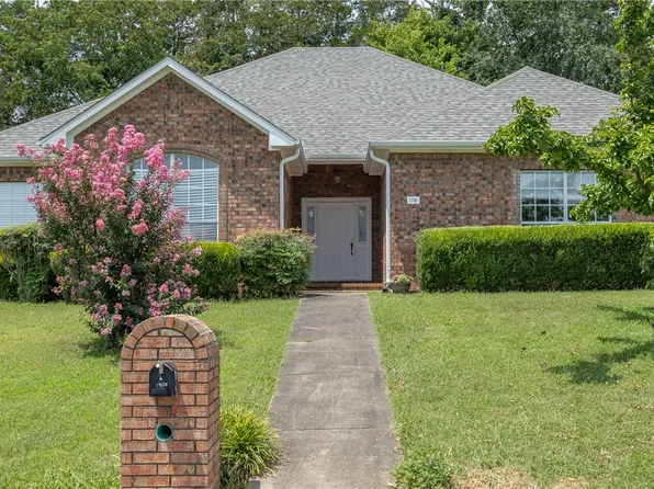 1781 N Misty Ln, Fayetteville, AR 72701