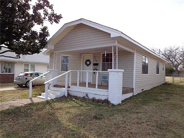 1st image of 712 N McKinley Ave