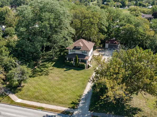 6703 Woodward Ave, Downers Grove, IL 60516