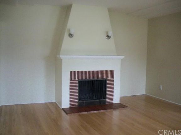 4th image of 3323 N Arrowhead Ave