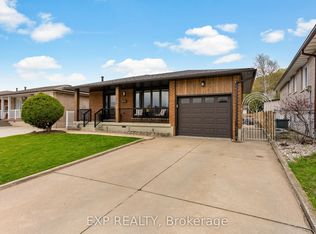 142 Marcella Cres, Hamilton, ON L8K6G3
