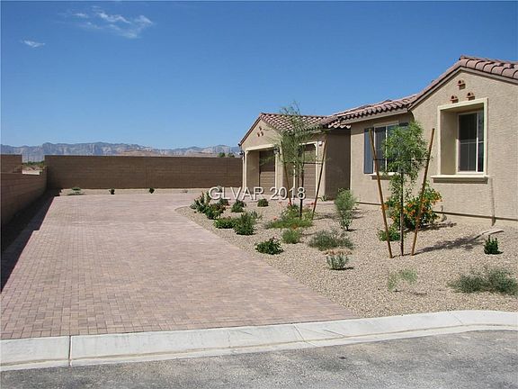 3rd image of 8511 Warbonnet Way