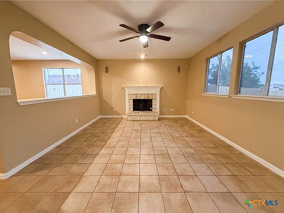 3rd image of 5103 Sydney Harbour Ct
