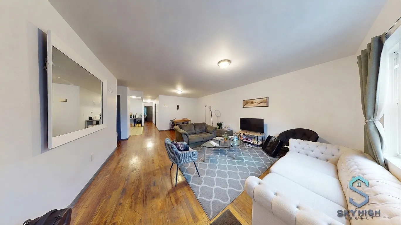 365 Kosciuszko Street — Photo 1