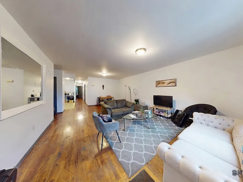 365 Kosciuszko St #2