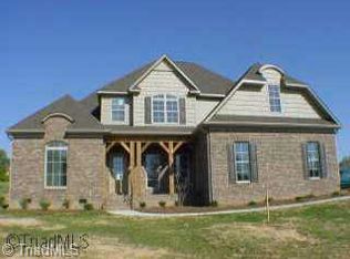 519 Garden Valley, Winston Salem, NC 27107