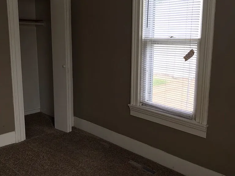 704 Chippewa St #704 — Photo 6
