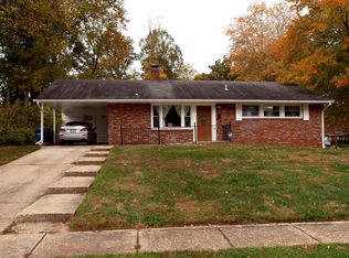 5512 Inverchapel Rd, Springfield, VA 22151