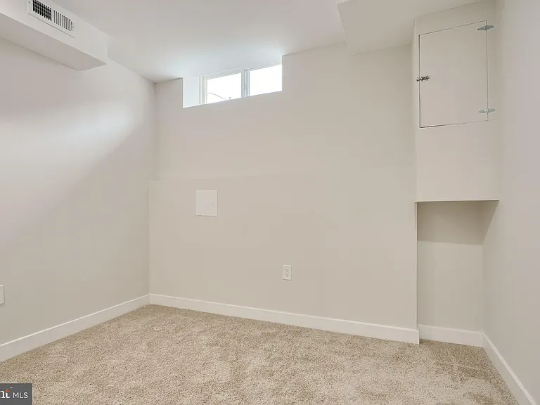 602 S Streeper St — Photo 26