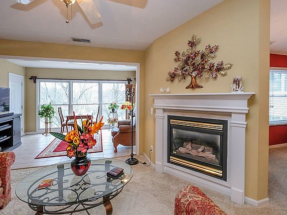 2nd image of 2218 Parkview Ave