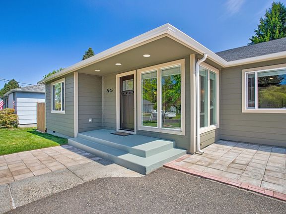 3rd image of 2405 78th Ave W