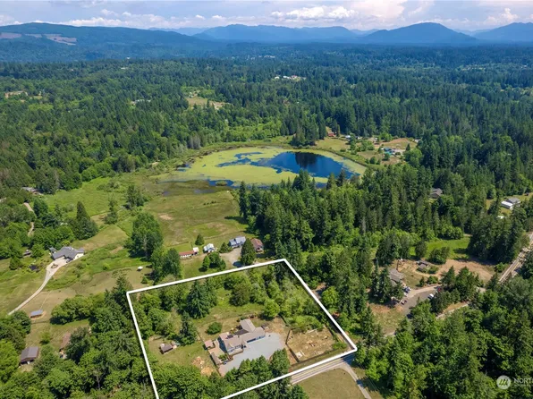 18652 Lake Francis Road SE, Maple Valley, WA 98038
