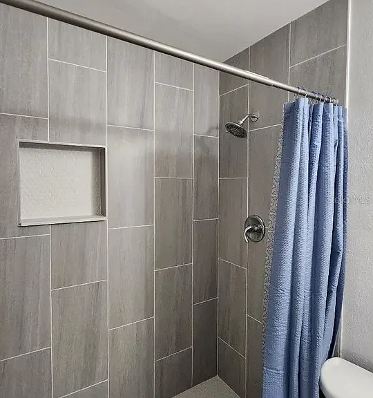 7218 Mandarin Dr — Photo 4