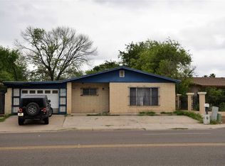 218 E Calton Rd, Laredo, TX 78041