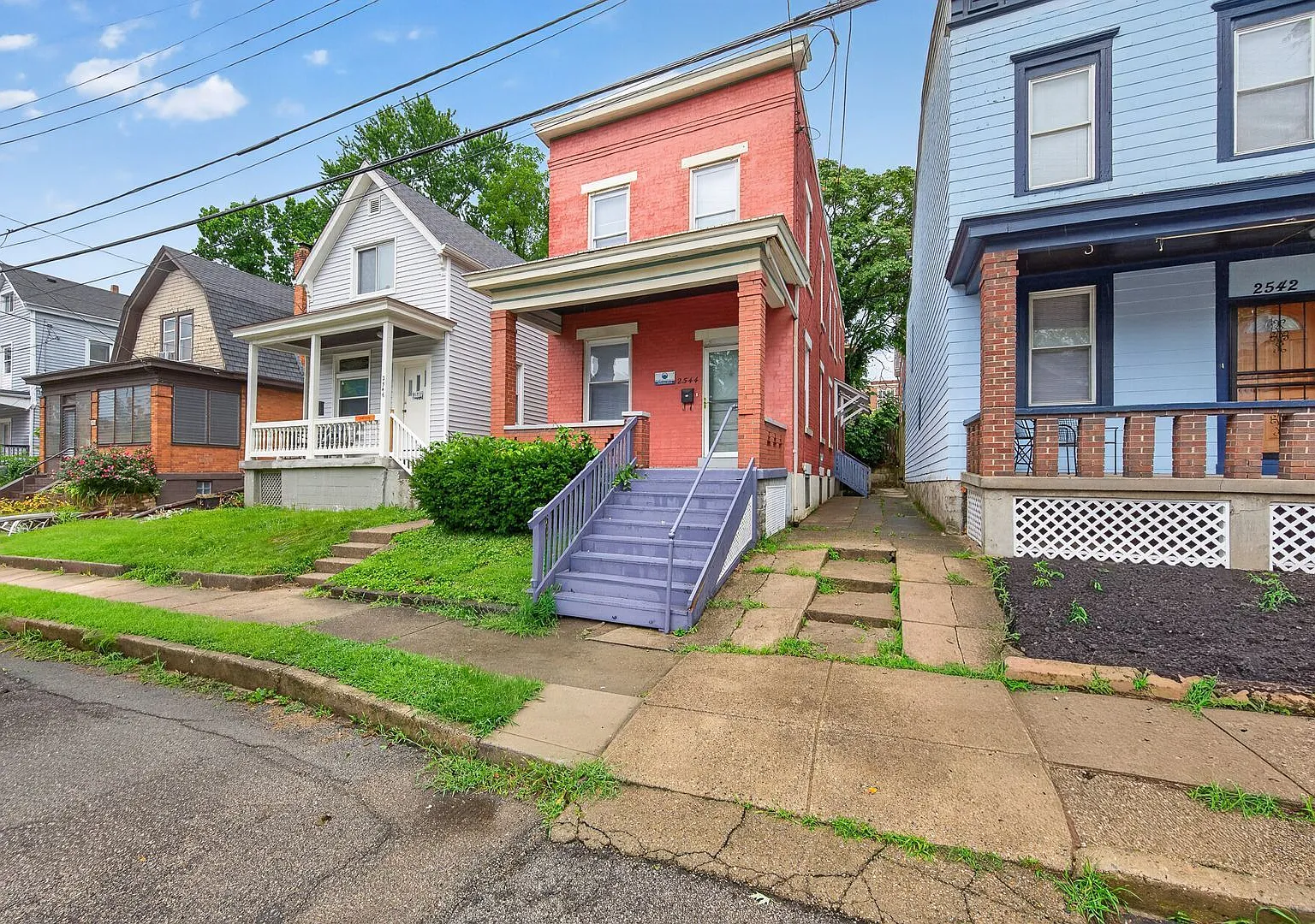 4 bed, 1.5 bath, $3,065 — Photo 1