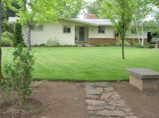 1300 Carlson Dr, Klamath Falls, OR 97603