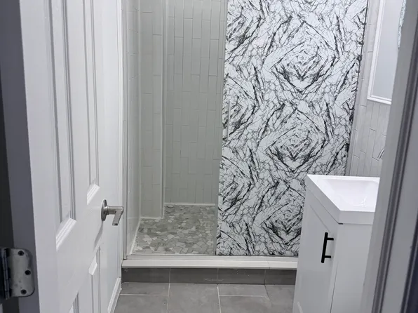 275 Harrison Avenue image 10 of 12