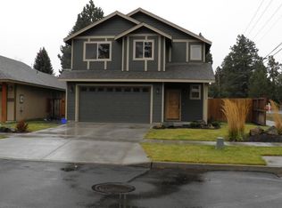 20249 SE Knightsbridge Pl, Bend, OR 97702
