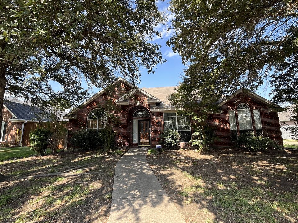 1st image of 3105 Glory Ln