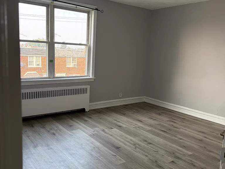 1440 Creston St — Photo 7