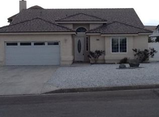 17835 Quailwood Ln, Victorville, CA 92395