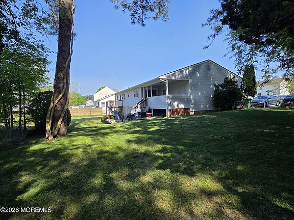 5th image of 1025 Monmouth Avenue