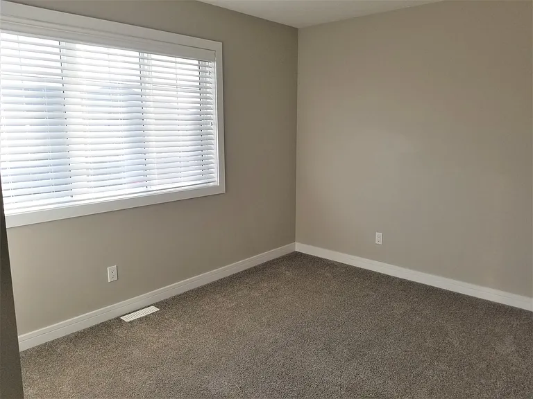 1363 Adamson Dr SW — Photo 12
