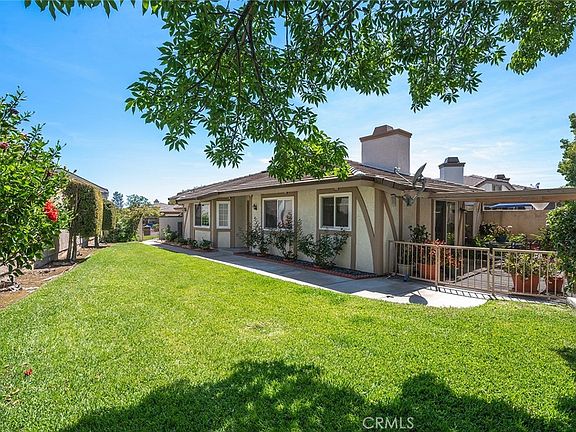 4th image of 1225 Tamarisk Cir