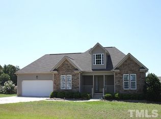 150 Topsail Dr, Angier, NC 27501