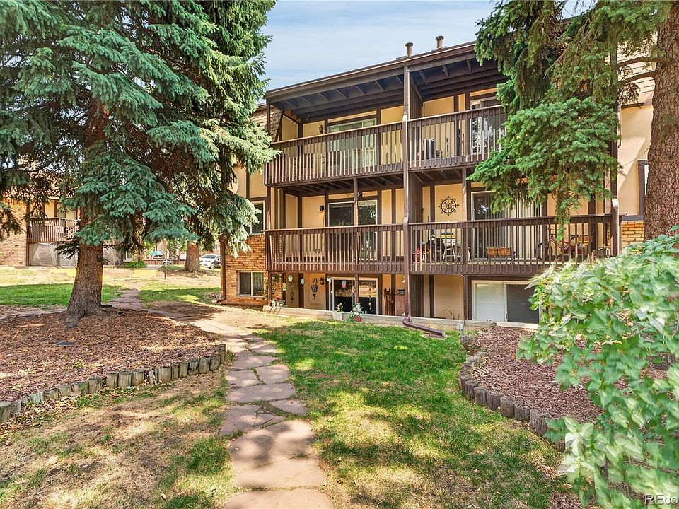 1st image of 1390 Everett Court #222