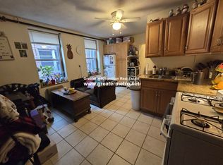 16 Battery St APT 4, Boston, MA 02109