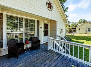 65 Cauthen Dr, Huntsville, TX 77320