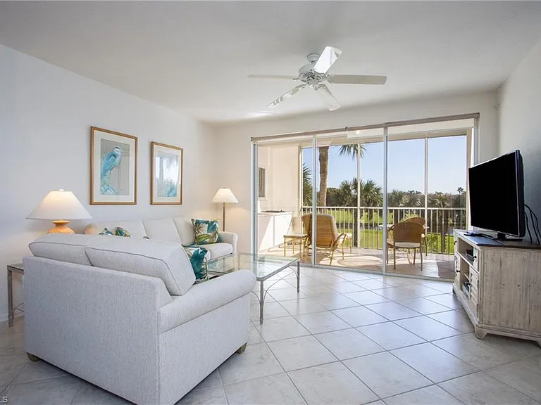 7655 Pebble Creek Cir #201 — Photo 3