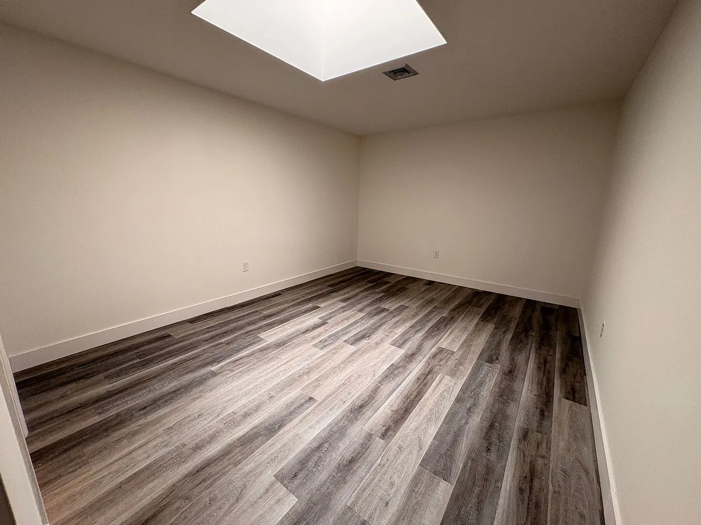 The Foundry, Two Bedroom, One Bathroom Unit — Photo 3