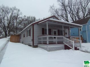 2100 W 6th St, Sioux City, IA 51103