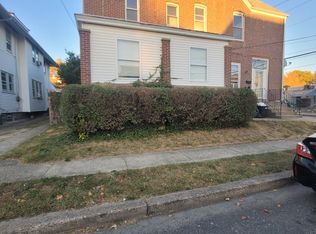 551-53 Hellerman St #2F, Philadelphia, PA 19111