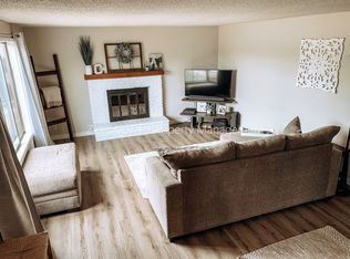 524 & 526 N 67th St, Springfield, OR 97478