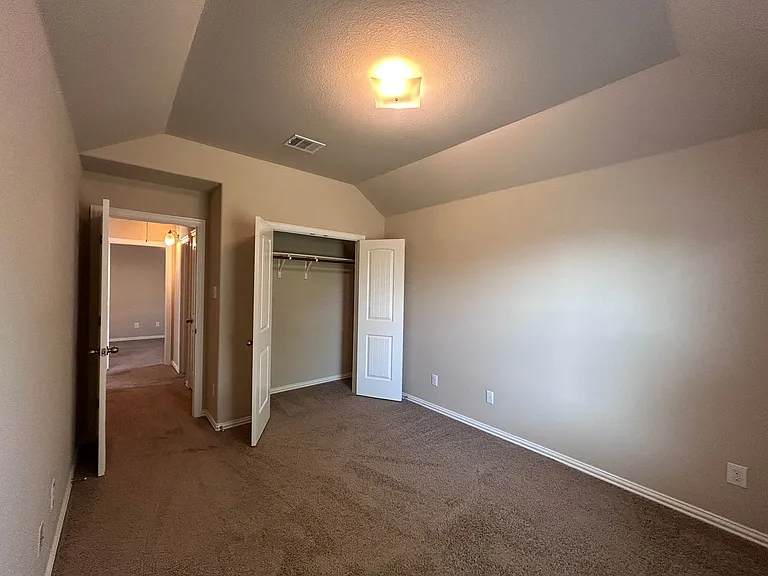 2204 Tranquility Ln — Photo 23