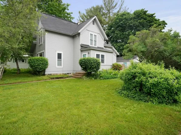 1116 Randolph St, Traverse City, MI 49684