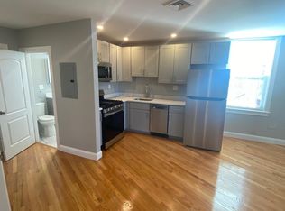 116 Ash St #3, Chelsea, MA 02150