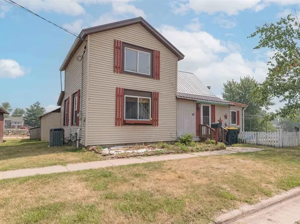 805 Mansion St, Mauston, WI 53948