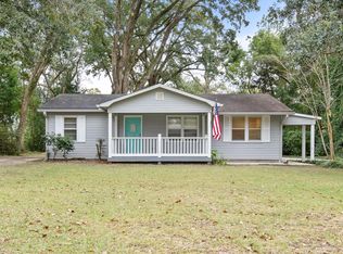517 Horton Ln, Fairhope, AL 36532