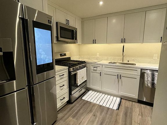 4th image of 1454 Kauai St